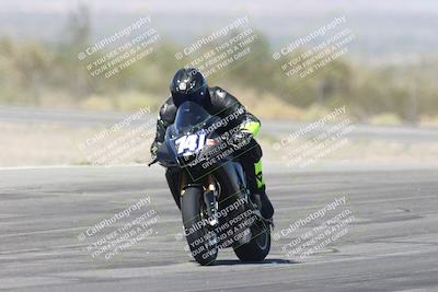 media/Oct-05-2025-CVMA (Sun) [[beeef4f201]]/Race 9-The Shootout/